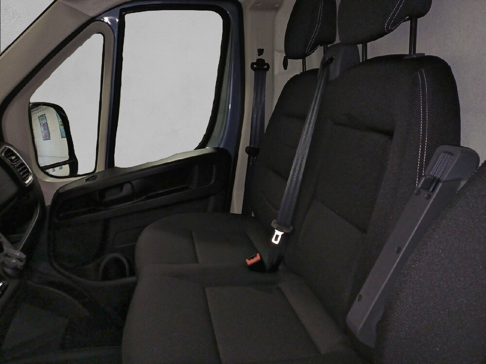 Occasion PEUGEOT Boxer BOXER FGN TOLE 3.5 T D L2H2 140 CH AUT.