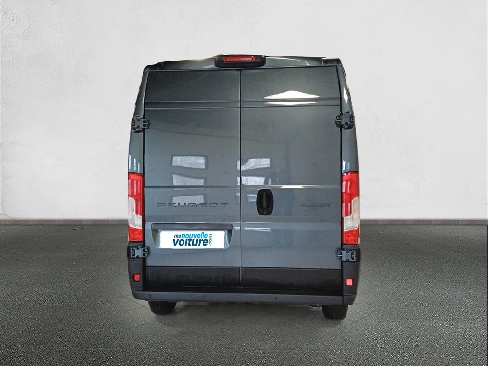 Occasion PEUGEOT Boxer BOXER FGN TOLE 3.5 T D L2H2 140 CH AUT.