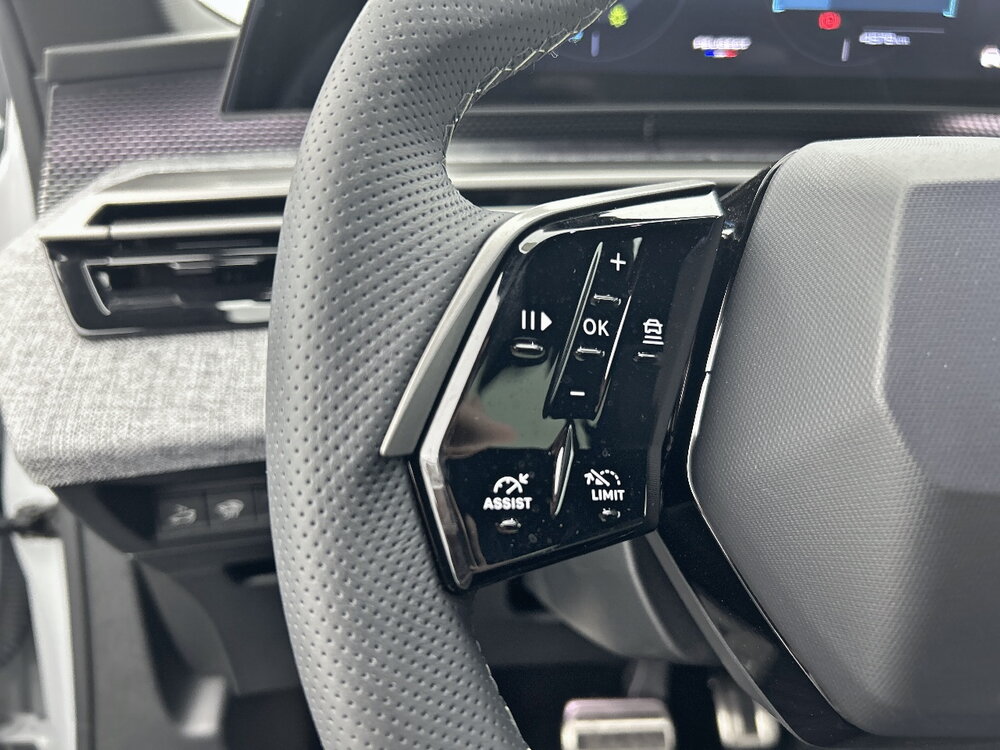 Occasion PEUGEOT 3008 3008 Electrique 210 ch 73 kWh - GT