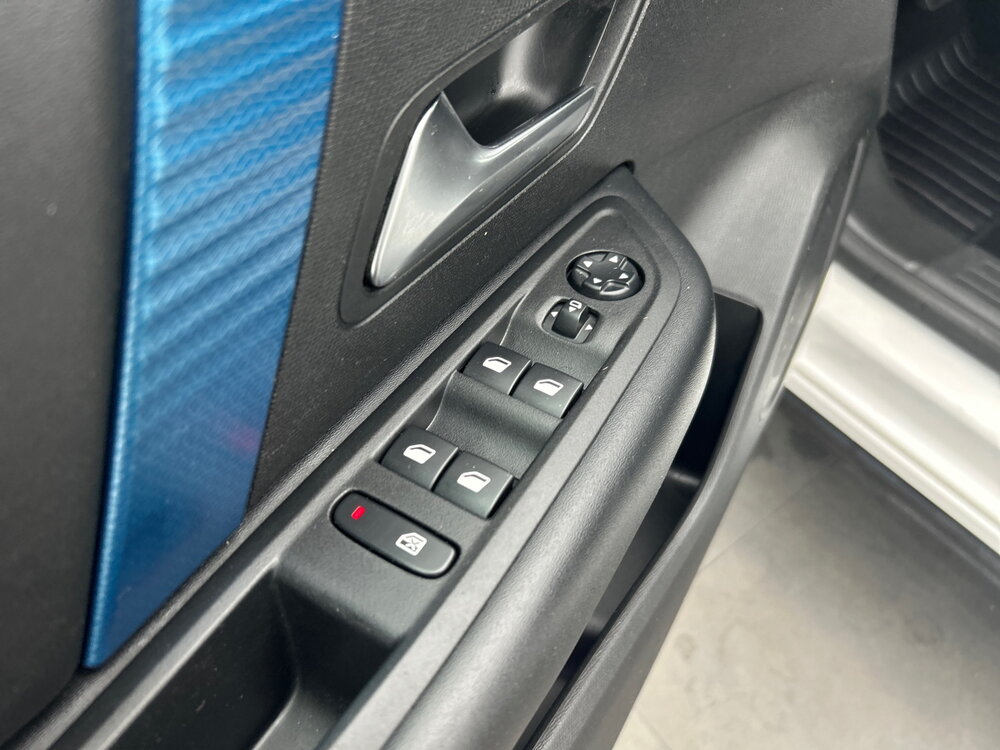 Occasion CITROEN C4 e-C4 136 ch Automatique - Shine