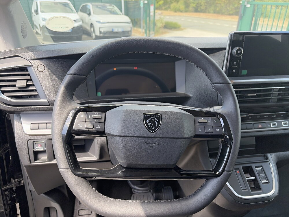 Occasion PEUGEOT Traveller Traveller XL Diesel 180 ch Automatique - Business