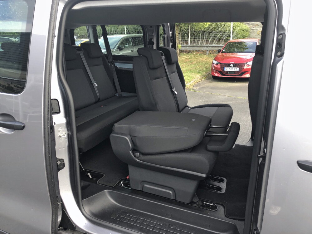 Occasion PEUGEOT Expert Expert Combi XL 2.2 Diesel 180 S&S EAT8