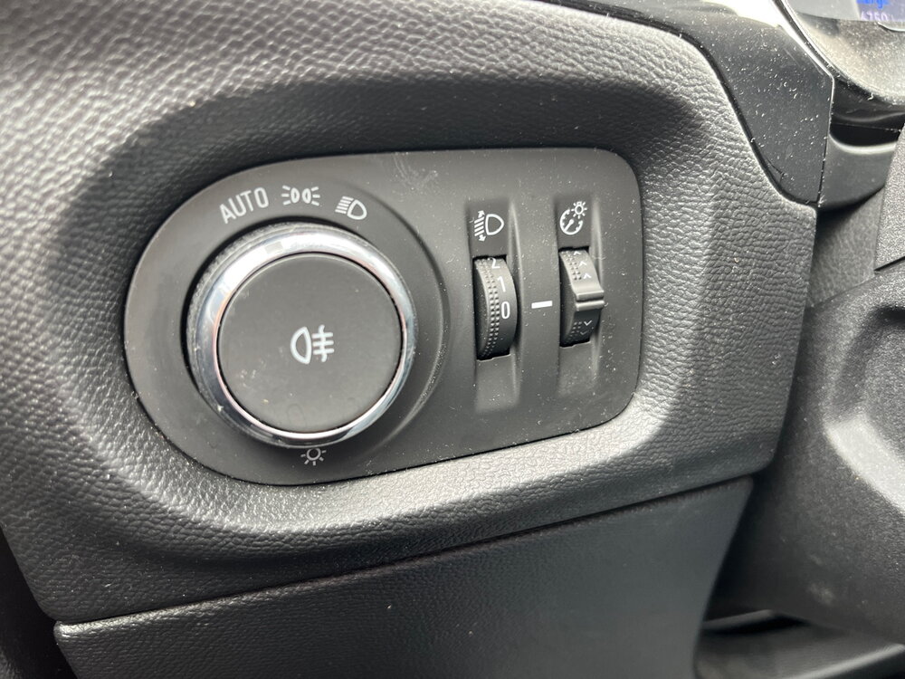 Occasion OPEL Corsa Corsa Electrique 136 ch & Batterie 50 kWh - Edition