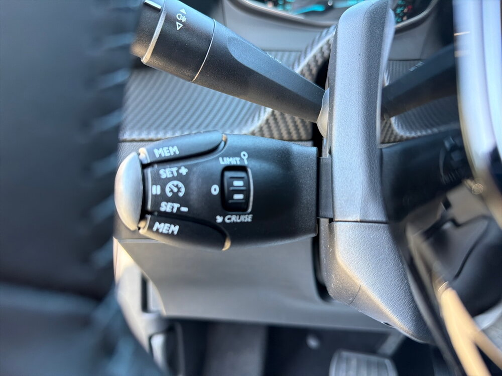 Occasion PEUGEOT 2008 2008 Hybrid 110 ch e-DCS6 - Edition