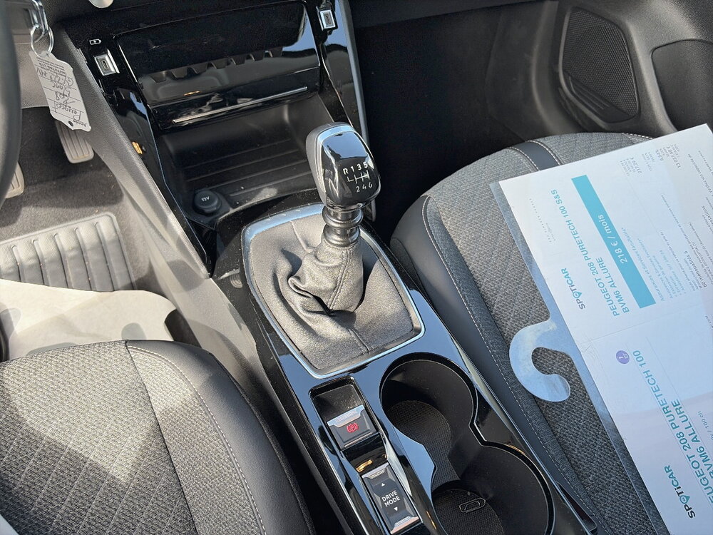 Occasion PEUGEOT 208 208 PureTech 100 S&S BVM6 - Allure