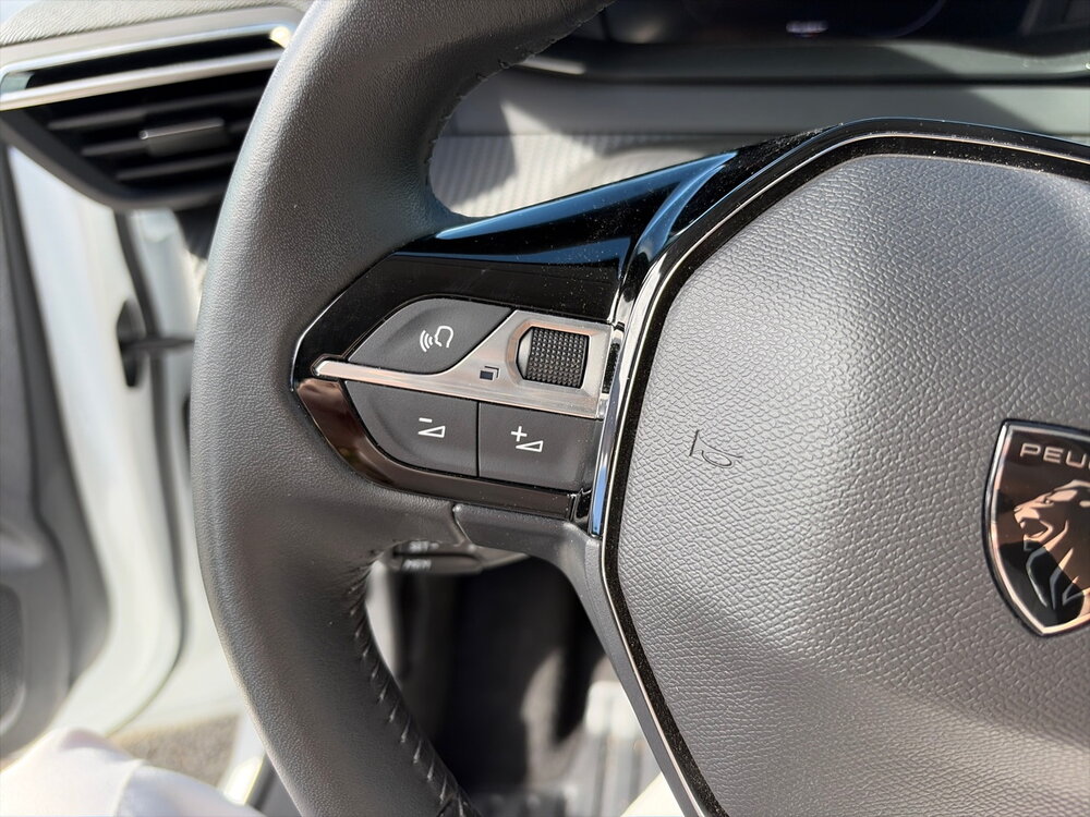 Occasion PEUGEOT 208 208 PureTech 100 S&S BVM6 - Allure