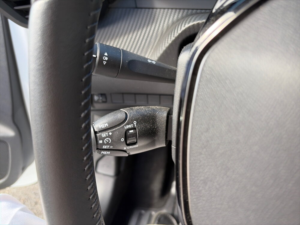 Occasion PEUGEOT 208 208 PureTech 100 S&S BVM6 - Allure