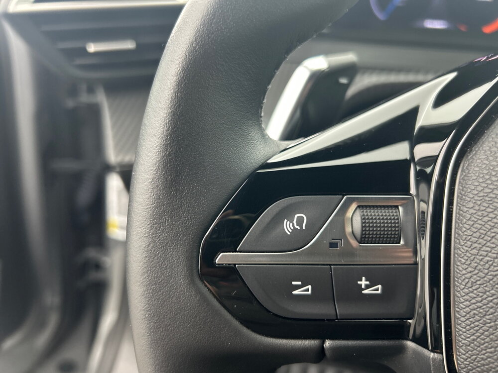 Occasion PEUGEOT 2008 2008 Hybrid 145 e-DCS6 - ENVY