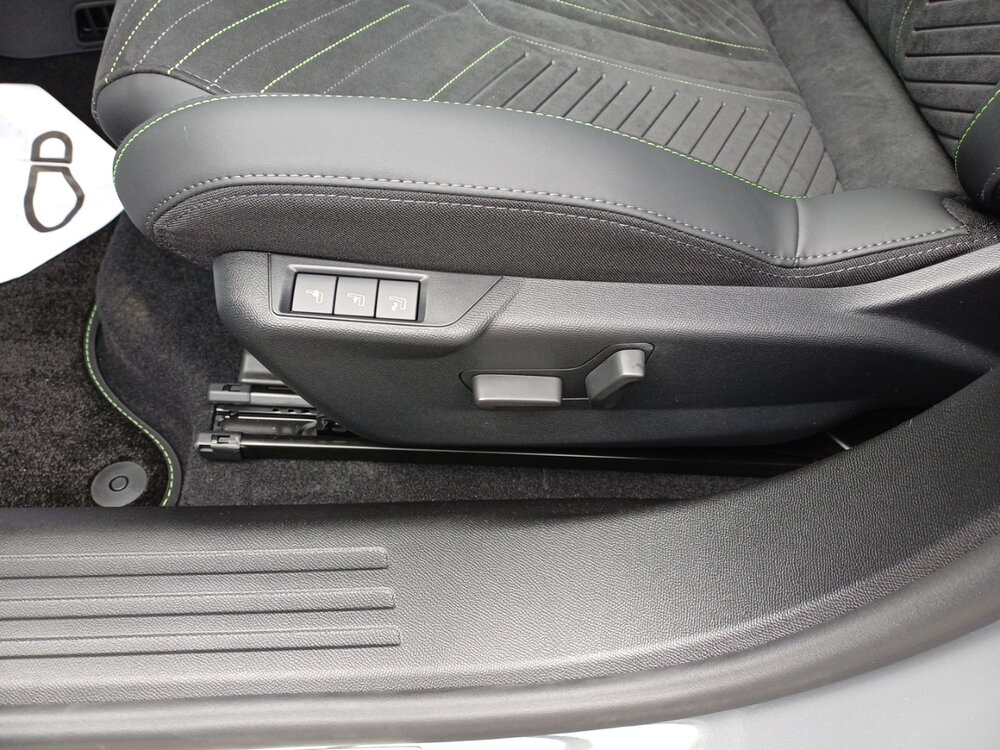 Occasion PEUGEOT 2008 2008 Hybrid 145 ch e-DCS6 - GT Exclusive