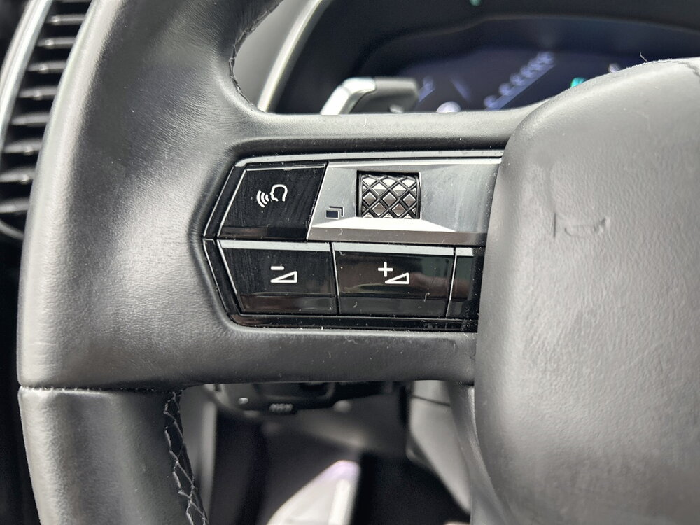Occasion DS DS 7 Crossback DS7 Crossback Hybride E-Tense 300 EAT8 4x4 - Louvre