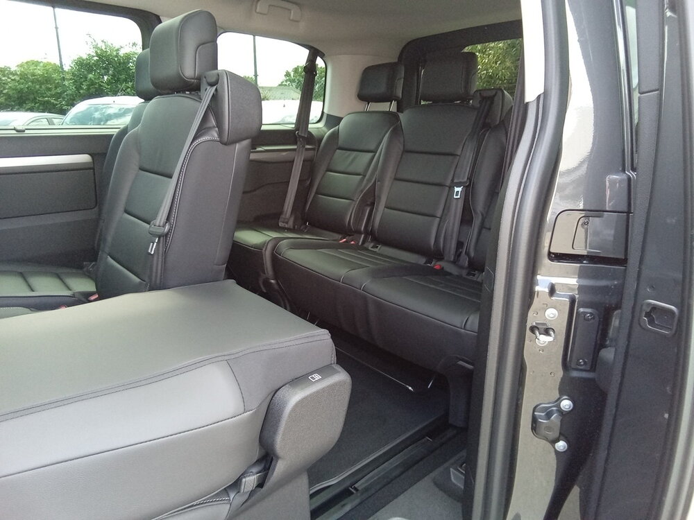 Occasion PEUGEOT Traveller Traveller M Diesel 180 ch Automatique - Business Pack