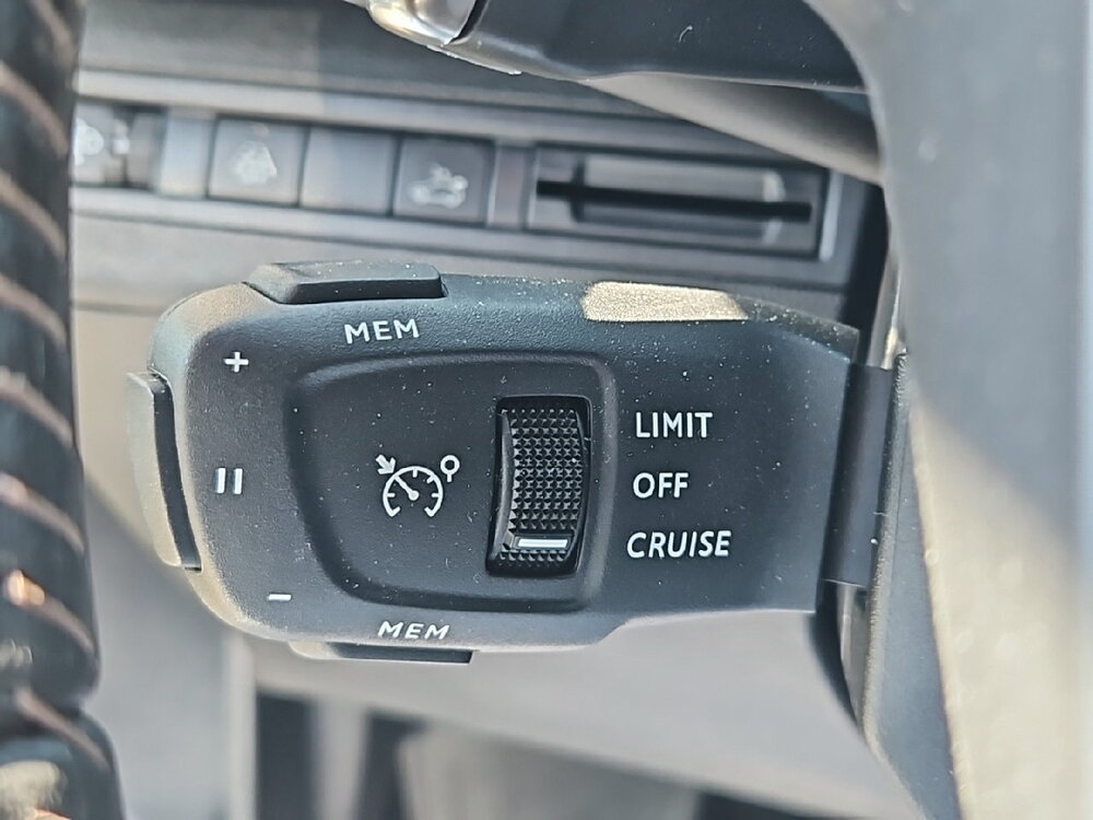 Occasion PEUGEOT 3008 3008 Hybrid 136 e-DCS6 - Allure Pack