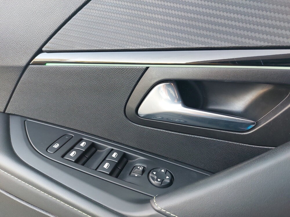 Occasion PEUGEOT 208 208 Electrique 50 kWh 136ch - GT