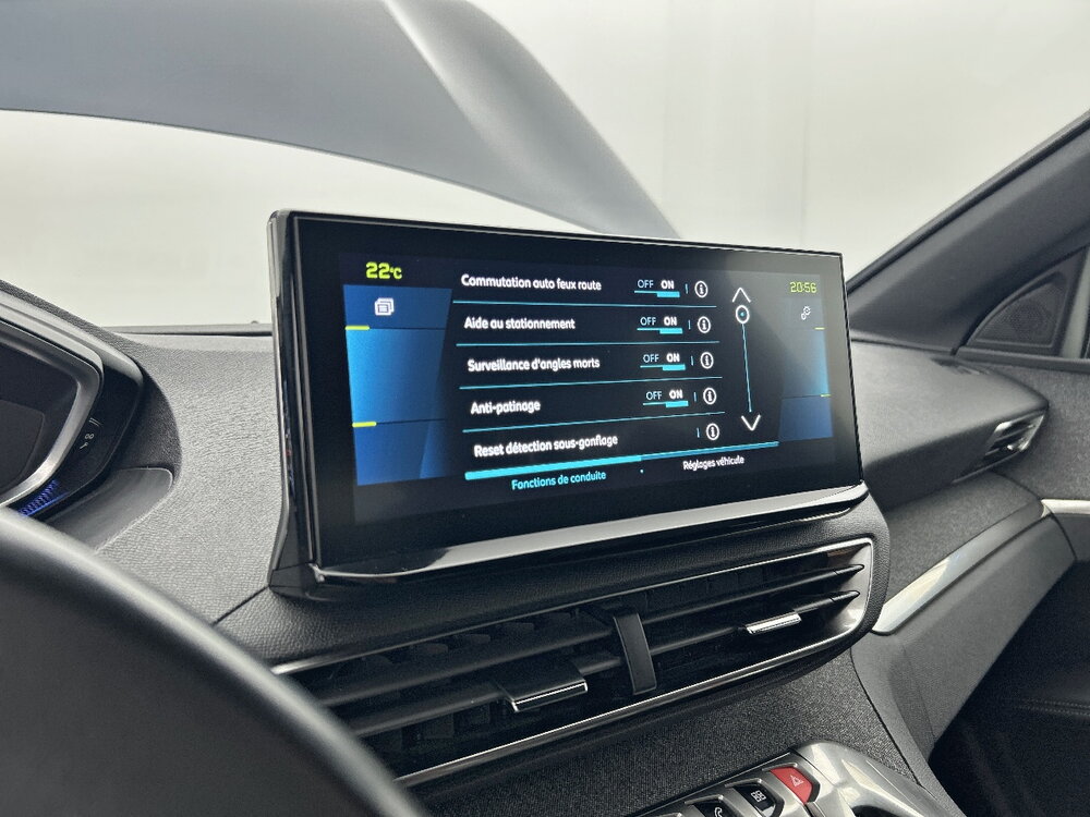 Occasion PEUGEOT 3008 3008 Hybrid 180 e-EAT8 - Allure Pack
