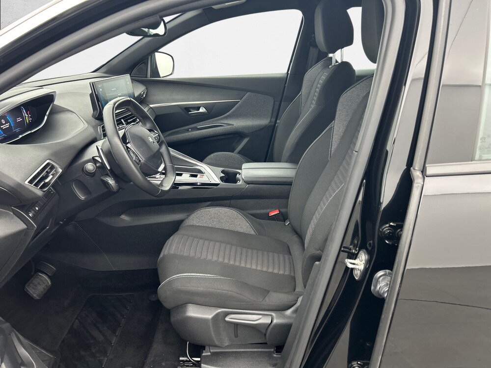 Occasion PEUGEOT 3008 3008 Hybrid 136 e-DCS6 - Active Pack