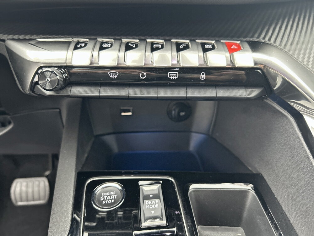 Occasion PEUGEOT 3008 3008 Hybrid 136 e-DCS6 - Active Pack