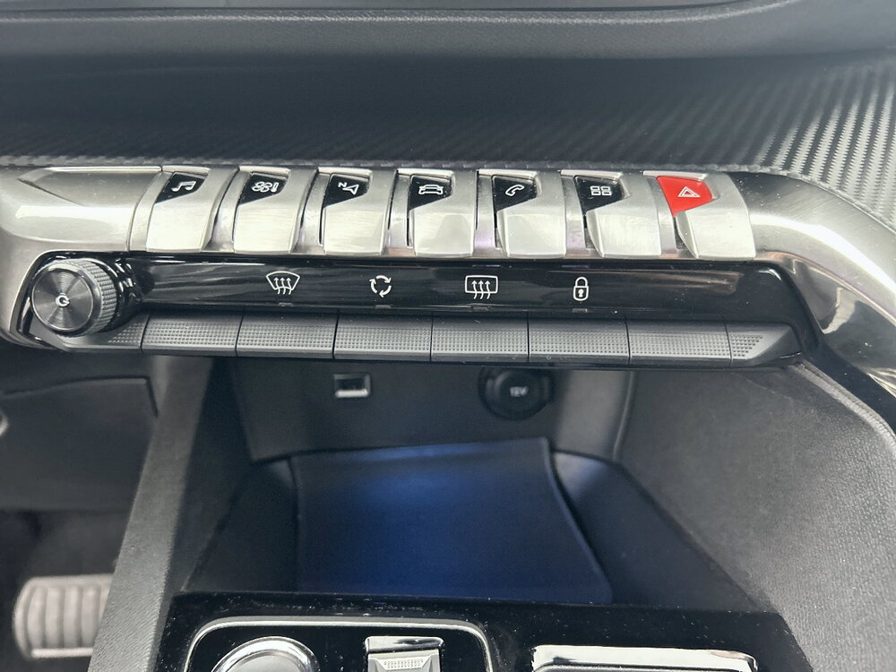 Occasion PEUGEOT 3008 3008 Hybrid 136 e-DCS6 - Active Pack