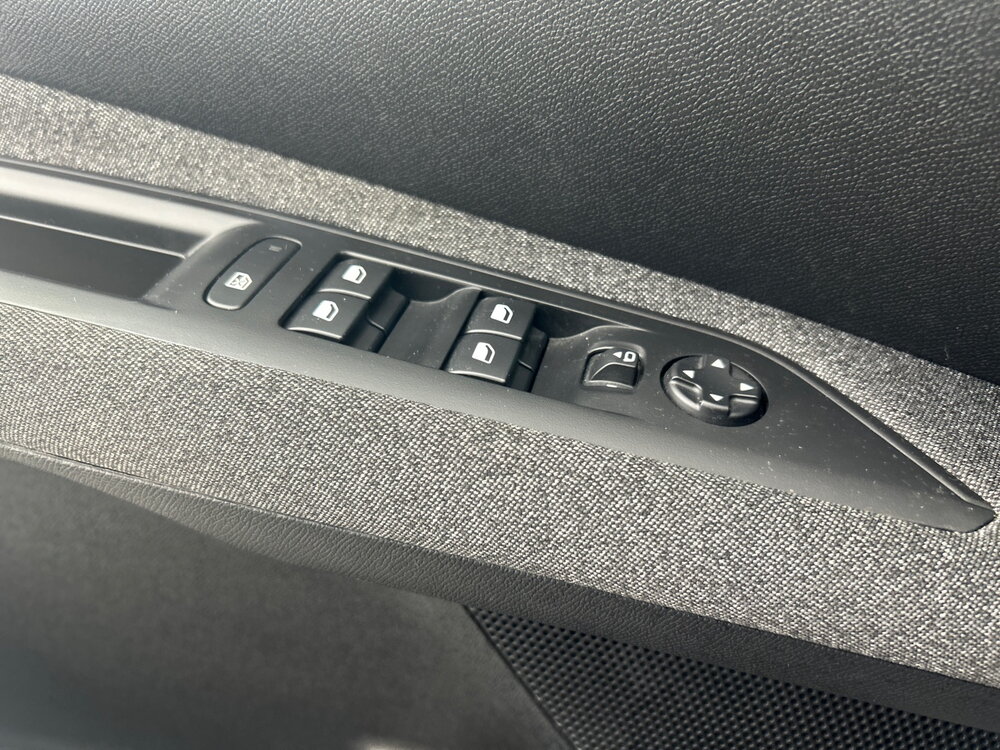 Occasion PEUGEOT 3008 3008 Hybrid 136 e-DCS6 - Active Pack