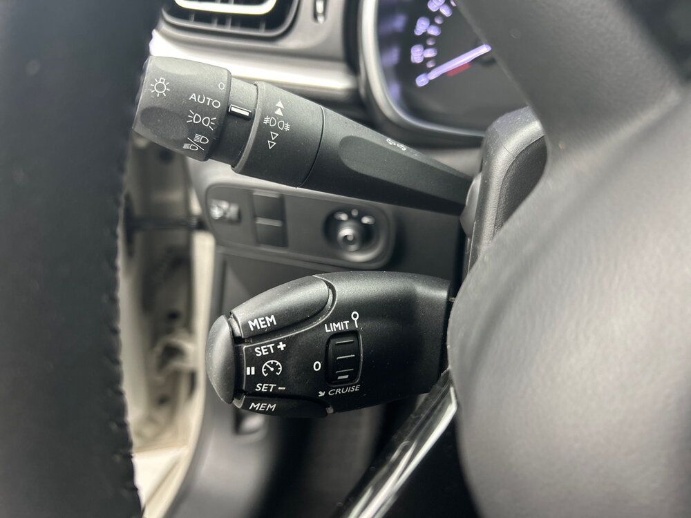 Occasion CITROEN C3 C3 PureTech 83 S&S BVM5 - Shine Pack