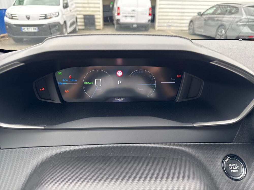 Occasion PEUGEOT 208 208 Electrique 136 ch 50 kWh - Envy