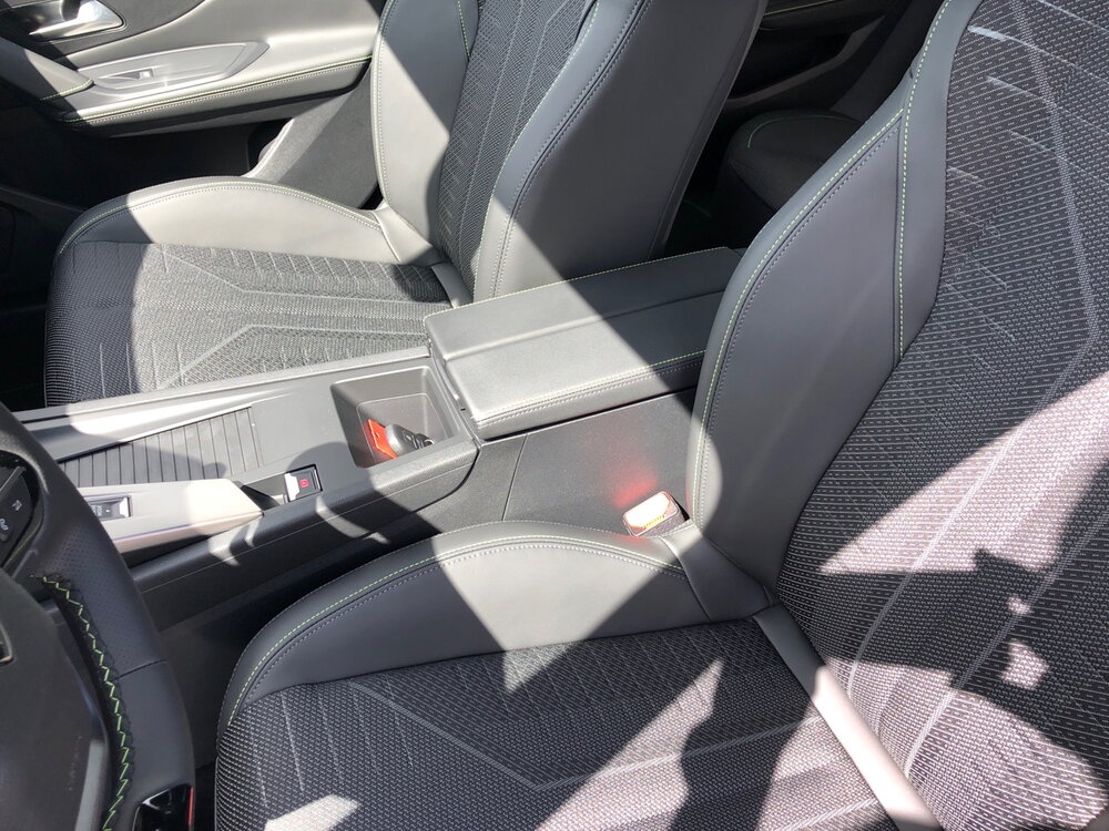 Occasion PEUGEOT 308 308 Hybrid 145 e-DCS6 - GT