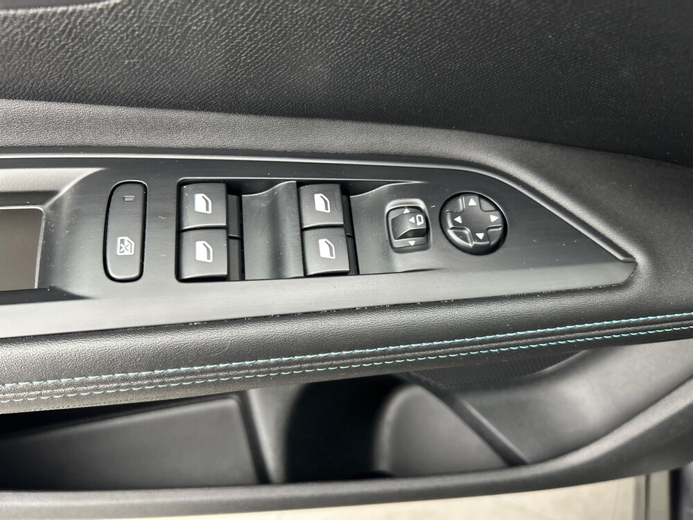 Occasion PEUGEOT 5008 5008 Hybrid 136 e-DCS6 - Allure Pack