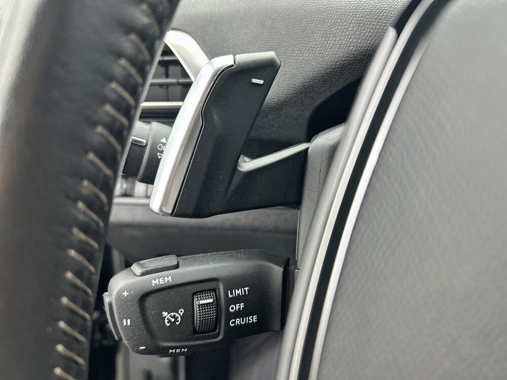 Occasion PEUGEOT 5008 5008 Hybrid 136 e-DCS6 - Allure Pack