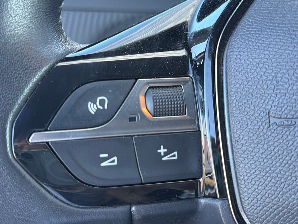 Occasion PEUGEOT 208 208 PureTech 100 S&S BVM6 - Style
