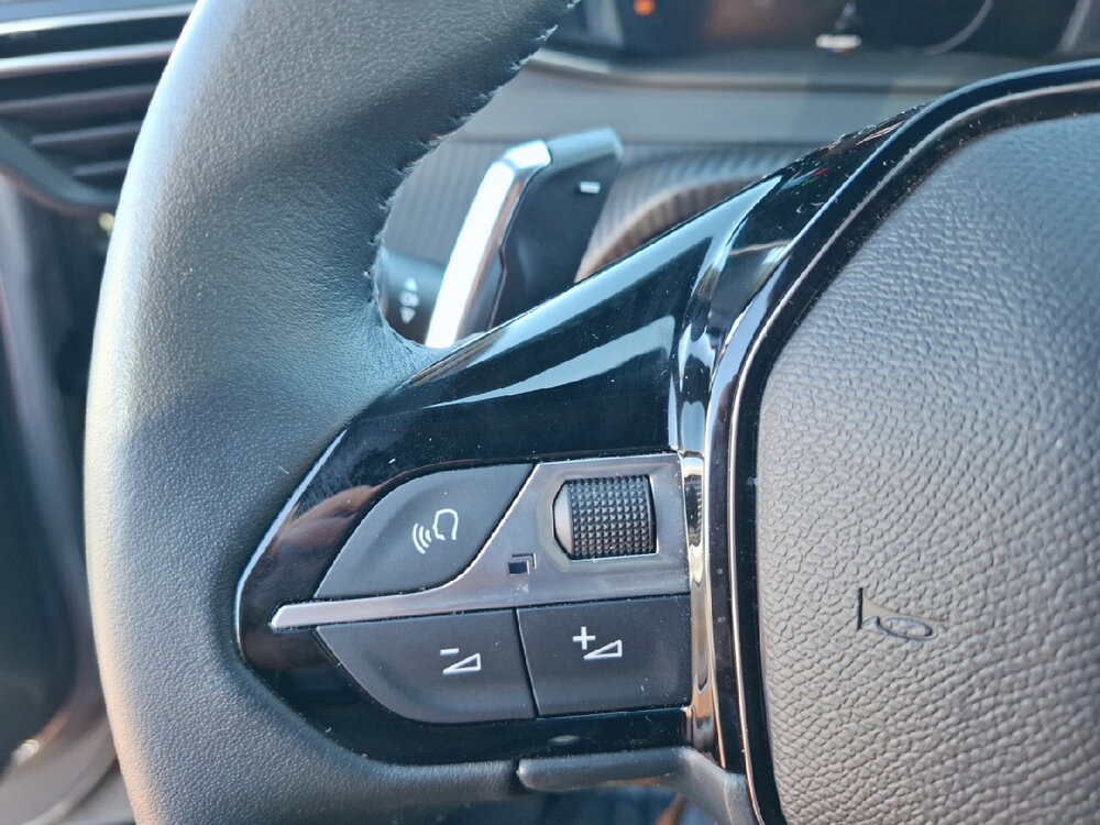 Occasion PEUGEOT 2008 2008 Hybrid 145 e-DCS6 - ENVY