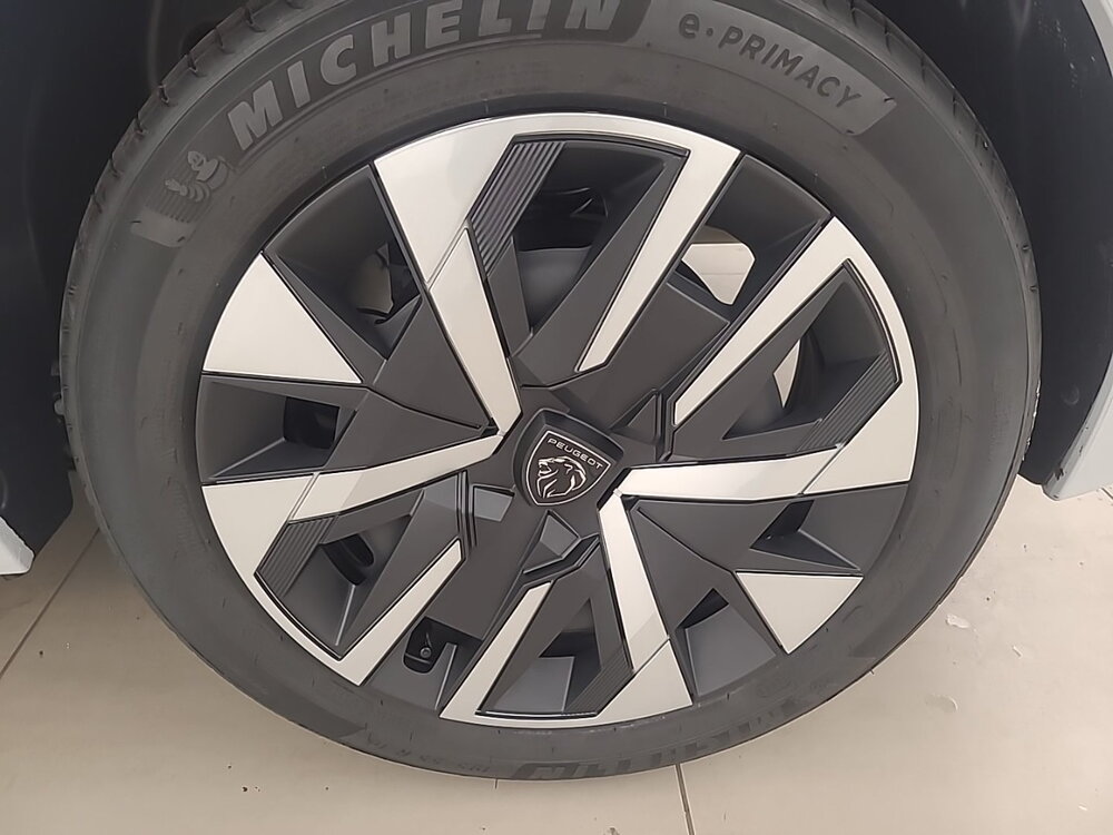 Occasion PEUGEOT 208 208 Hybrid 110 ch e-DCS6 - Style