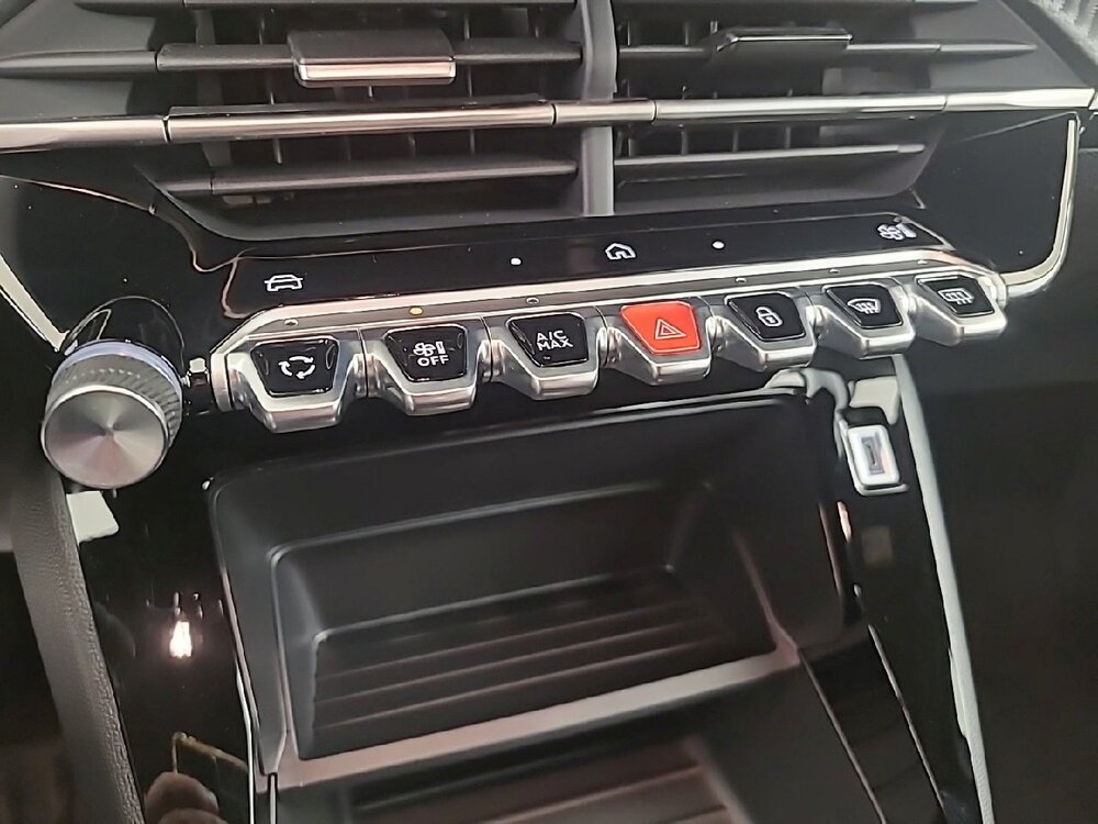 Occasion PEUGEOT 2008 2008 Hybrid 110 ch e-DCS6 - Edition