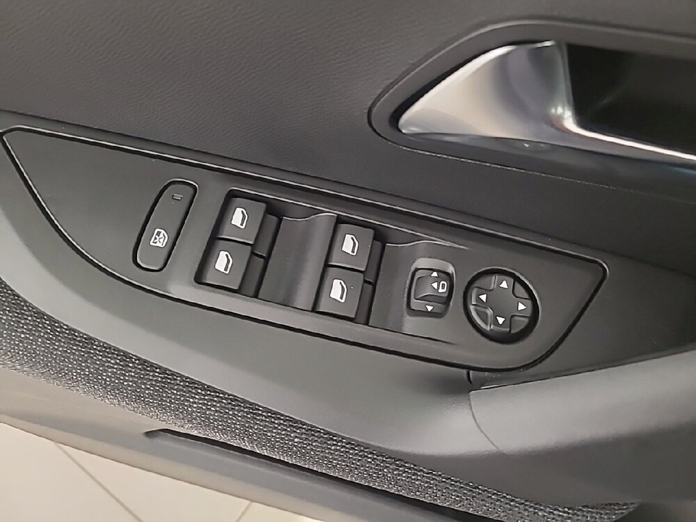 Occasion PEUGEOT 2008 2008 Hybrid 110 ch e-DCS6 - Edition