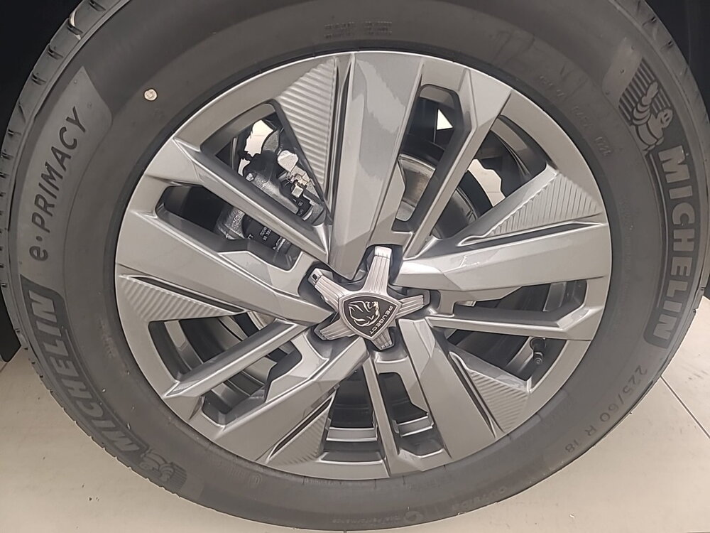 Occasion PEUGEOT 5008 5008 Hybrid 145 ch e-DCS6 - Allure