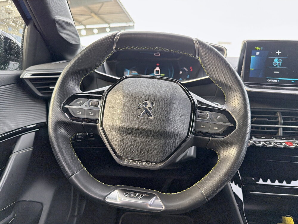 Occasion PEUGEOT 208 208 Electrique 50 kWh 136ch - GT