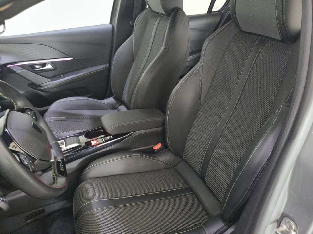 Occasion PEUGEOT 208 208 Hybrid 136 e-DCS6 - GT