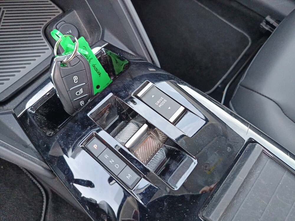 Occasion CITROEN C4 C4 PureTech 130 S&S EAT8 - Shine Pack