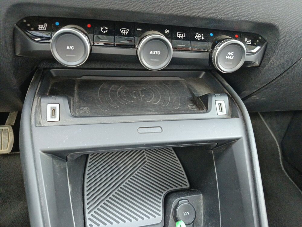 Occasion CITROEN C4 C4 PureTech 130 S&S EAT8 - Shine Pack