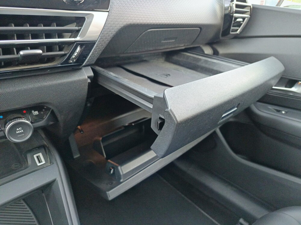 Occasion CITROEN C4 C4 PureTech 130 S&S EAT8 - Shine Pack