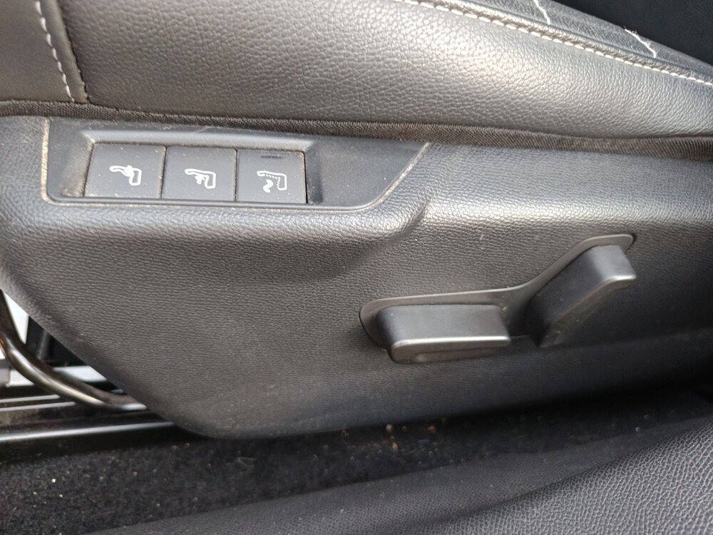 Occasion CITROEN C4 C4 PureTech 130 S&S EAT8 - Shine Pack