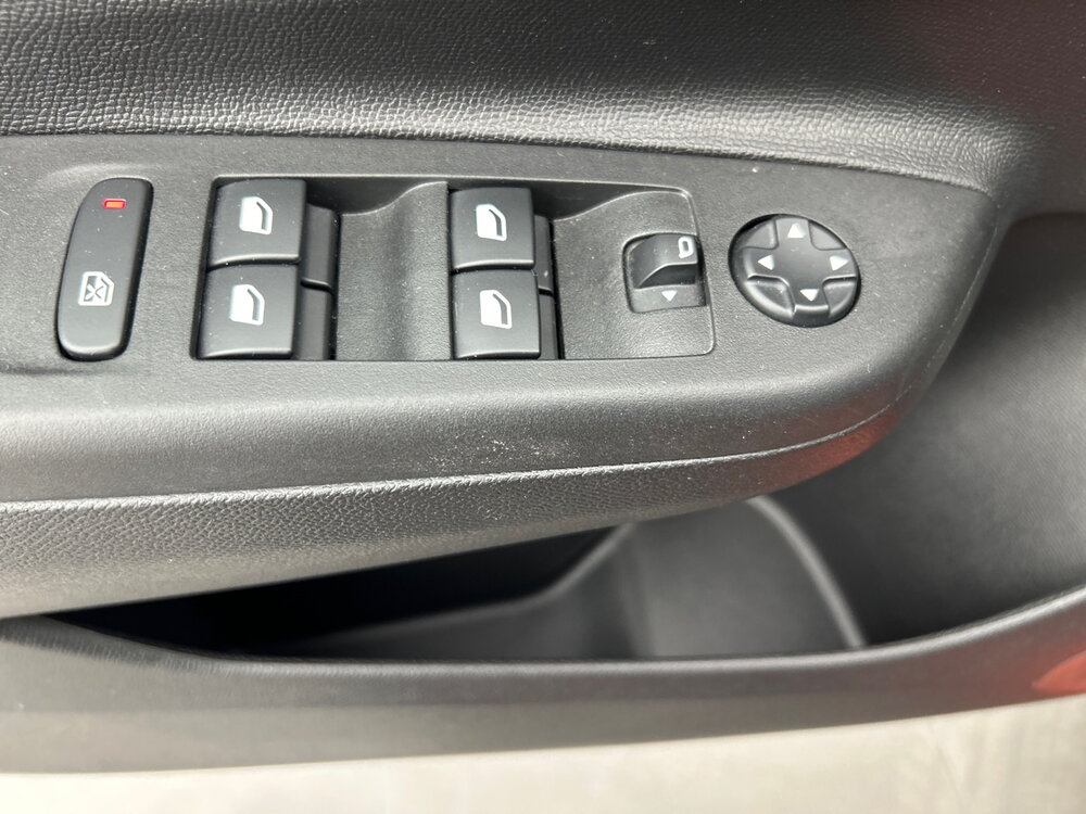Occasion PEUGEOT 2008 2008 Electrique 136 ch - GT