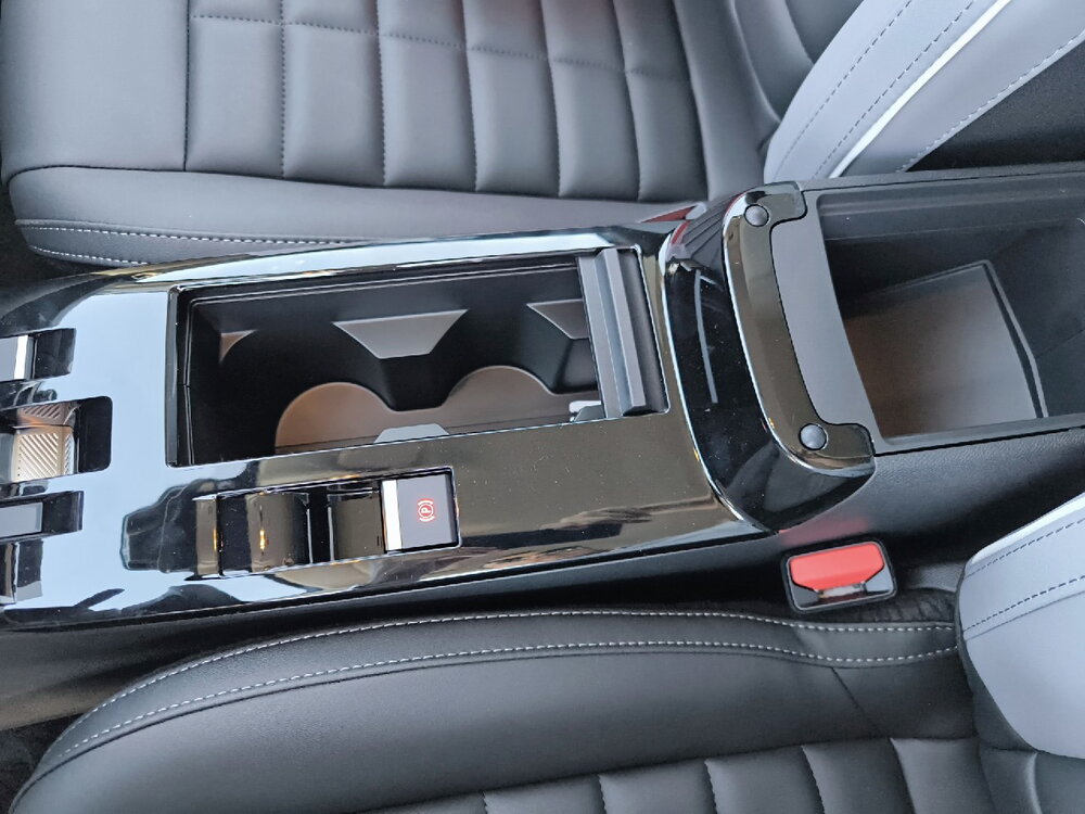 Occasion CITROEN C4 C4 Hybride 145 ch e-DCS6 - Max