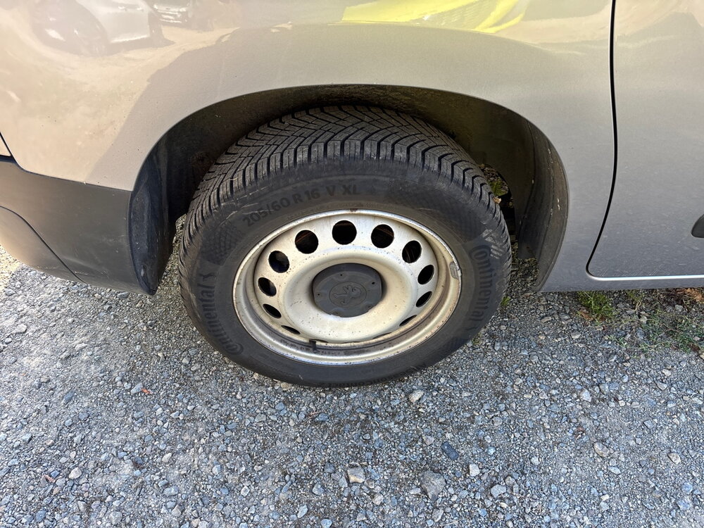 Occasion PEUGEOT Partner PARTNER FOURGON STANDARD 650 KG BLUEHDI 130 S&S EAT8 - ASPHALT