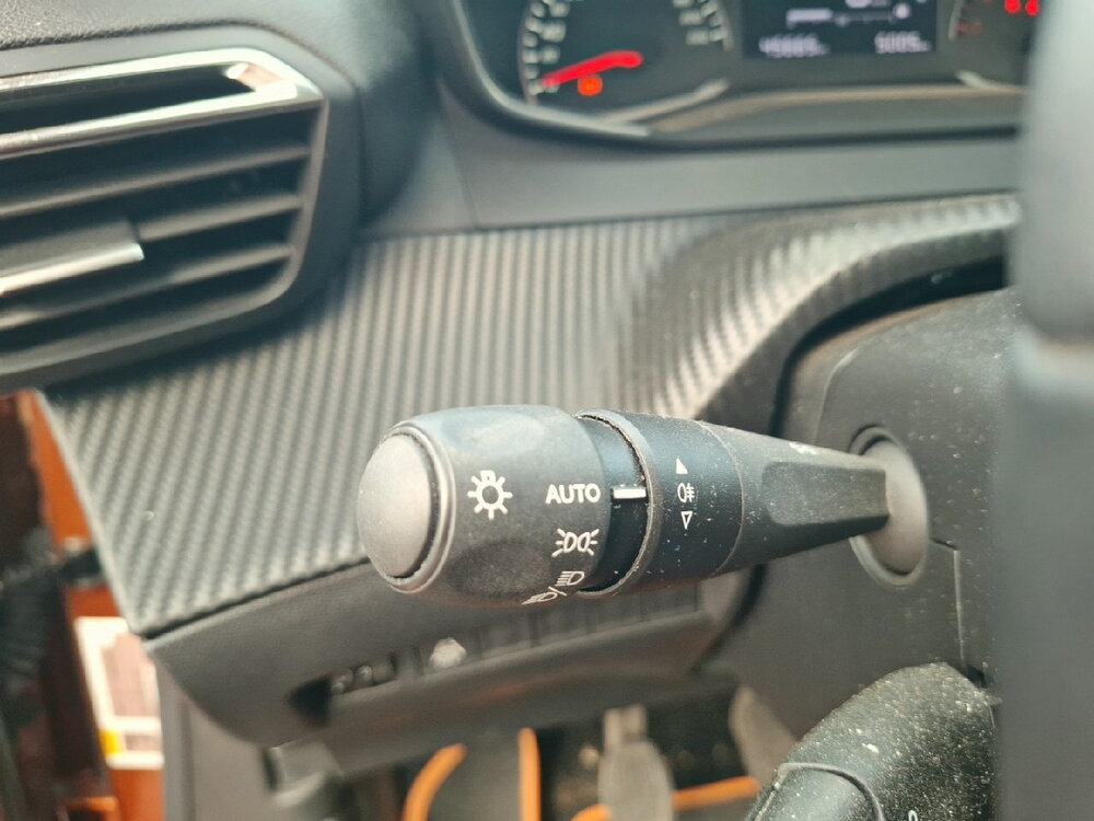 Occasion PEUGEOT 2008 2008 PureTech 100 S&S BVM6 - Active