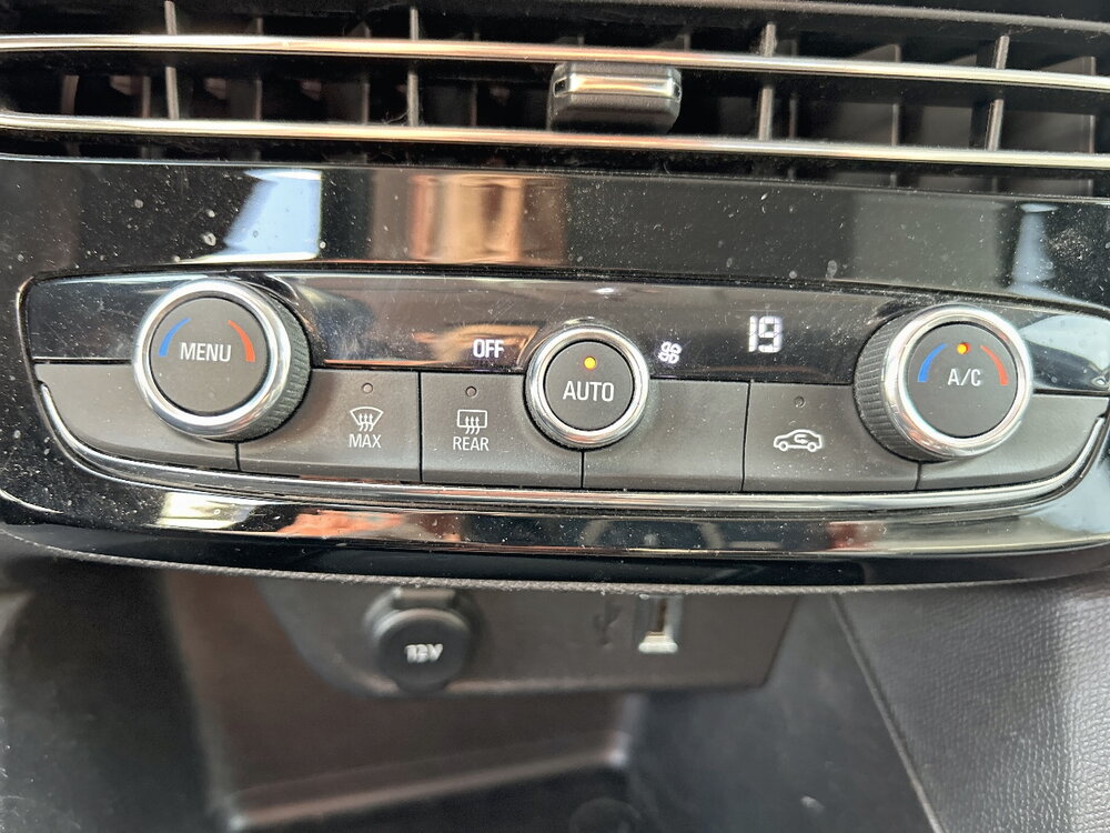Occasion OPEL Mokka Mokka Electrique 136 ch & Batterie 50 kWh - Elegance