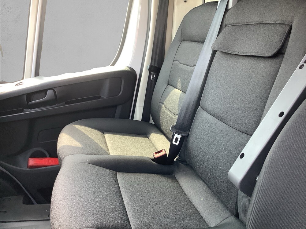 Occasion PEUGEOT Boxer BOXER FGN DIESEL 140 CH L2H2 3.3 T MANUELLE - ACTIVE