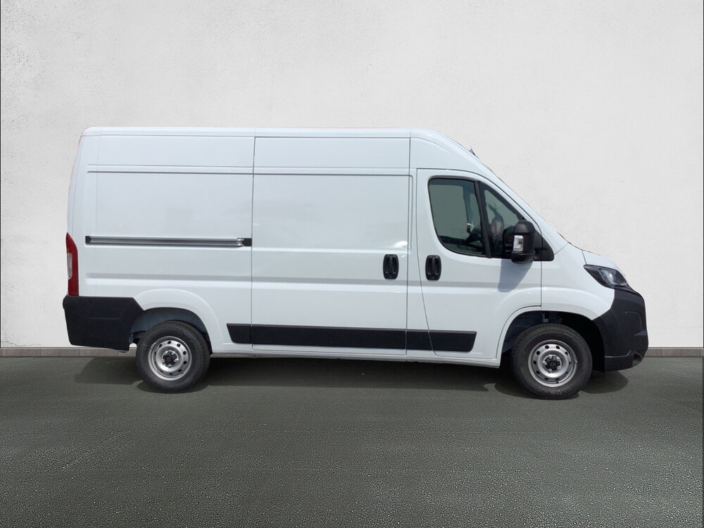 Occasion PEUGEOT Boxer BOXER FGN DIESEL 140 CH L2H2 3.3 T MANUELLE - ACTIVE