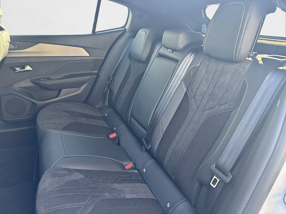 Occasion PEUGEOT 408 408 Hybrid 145 e-DCS6 - GT Exclusive