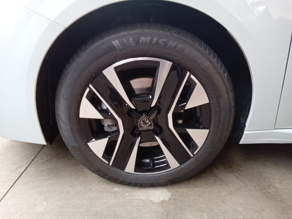 Occasion PEUGEOT 208 208 Hybrid 110 ch e-DCS6 - Edition