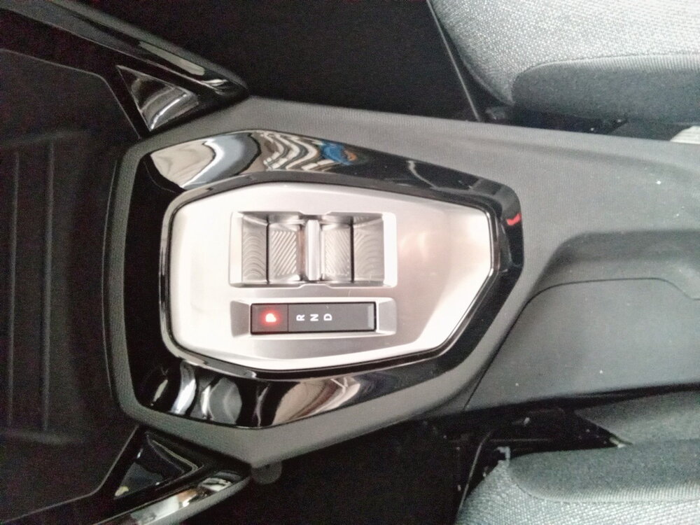Occasion PEUGEOT 208 208 Hybrid 110 ch e-DCS6 - Edition
