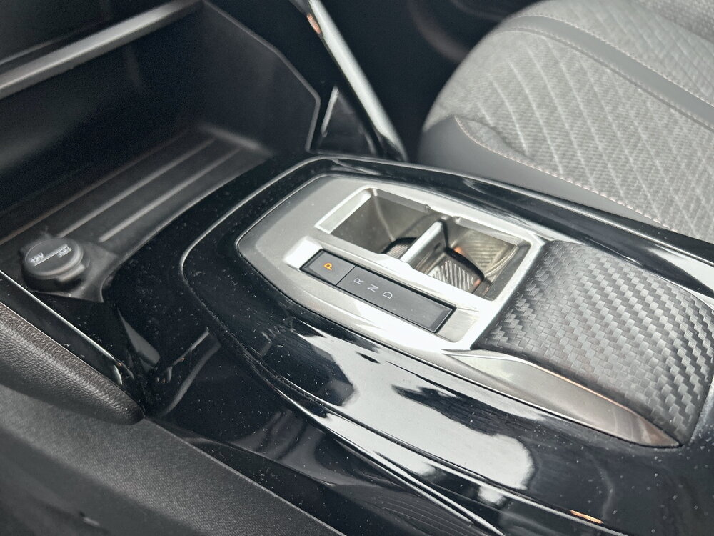Occasion PEUGEOT 208 208 Hybrid 145 ch e-DCS6 - Allure